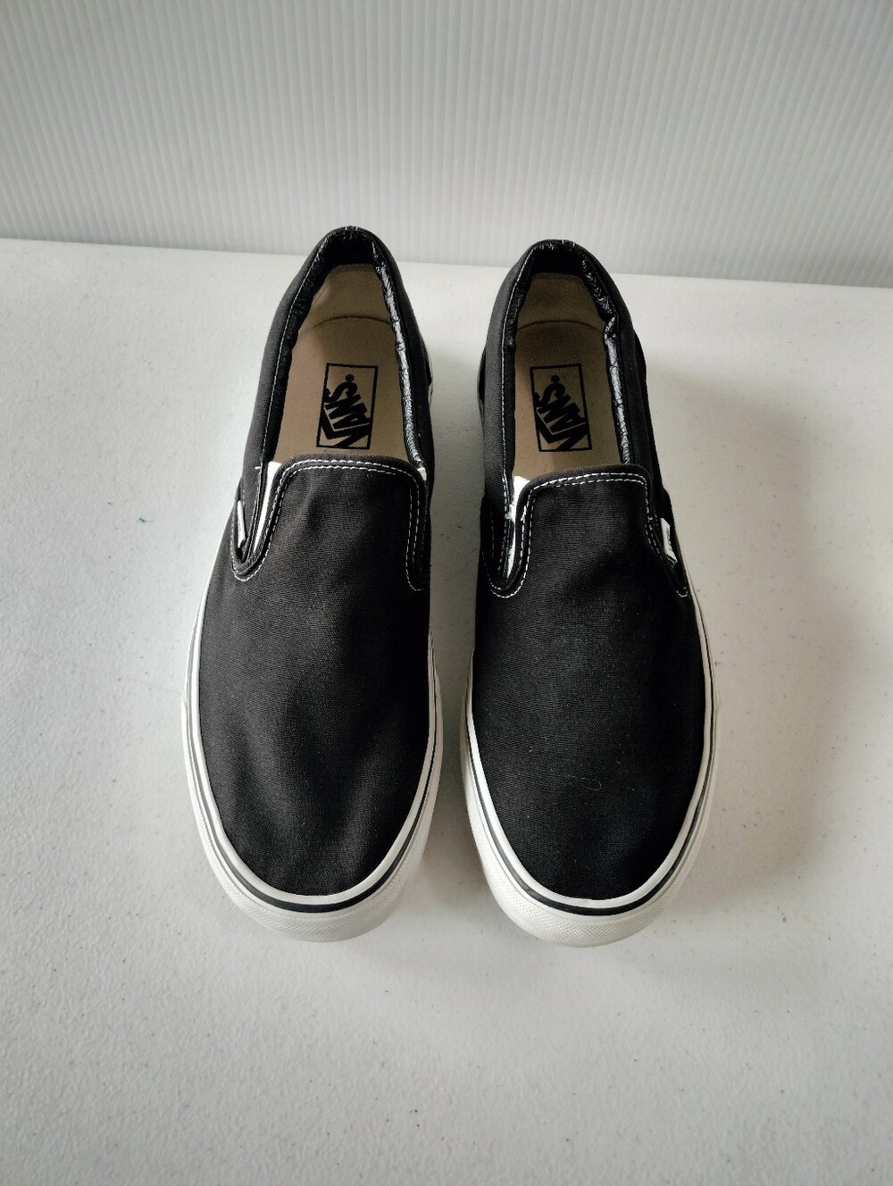 Vans Classic Asher Mens Slip On Canvas Black Sneakers 11 Comfort Travel